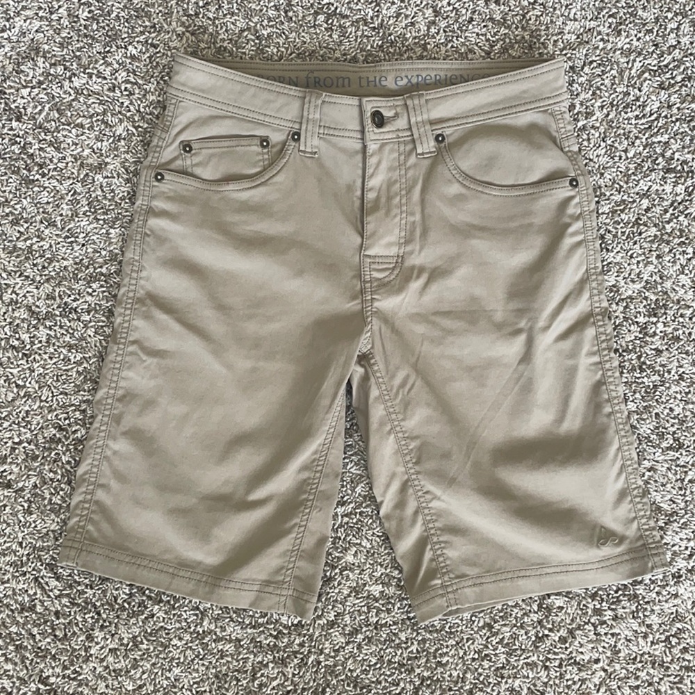 Prana Brion short